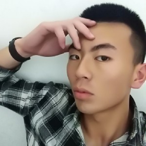 斓雾