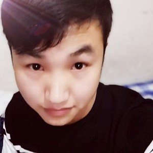 梓宇