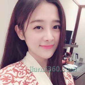 等一个人。