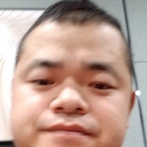 微笑的唇膏