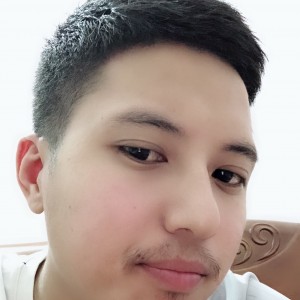 李以君