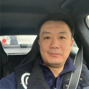 王偉