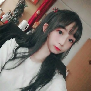 网瘾少女小阿欣