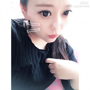 艳丽a