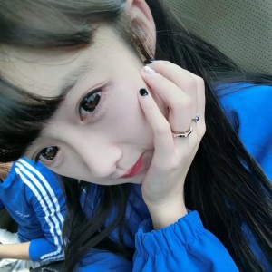 姗姗1