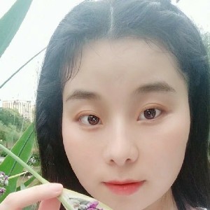忧伤的香香