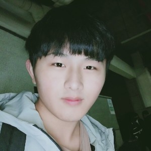 她不见了