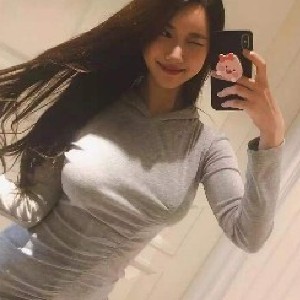 凌莫