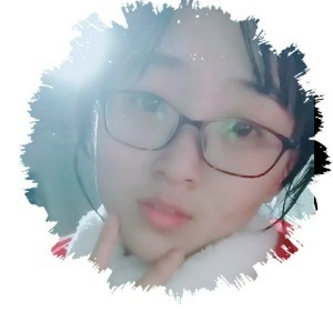 李哈哈2121