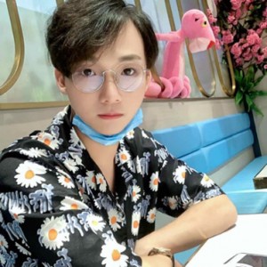 清风，，