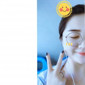 美瞳涨涨情商