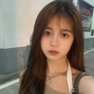 樱小桃