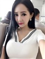 Z浅笑嫣然