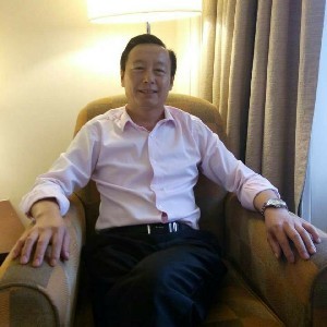 不想老的老头