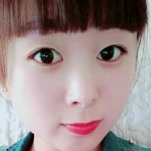 灼灼在家呢
