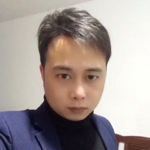 红色石头༄༅