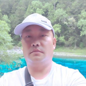 雄鹰少年队
