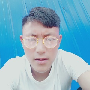 简单的男孩