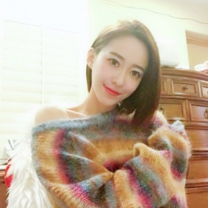 晴空小美女