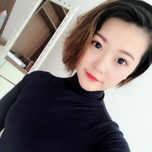 爱吃肉的妞