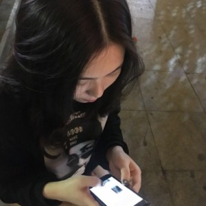 你是？