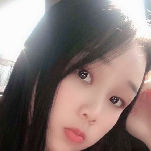 小依依小