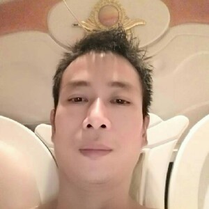 结实的枫叶