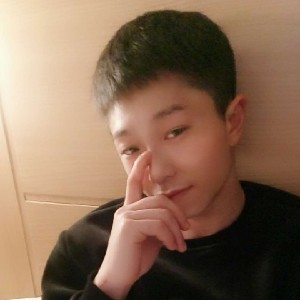 罗鑫悦