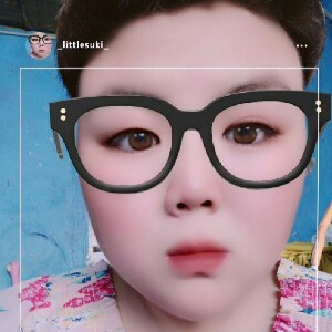 瓶盖兒♡