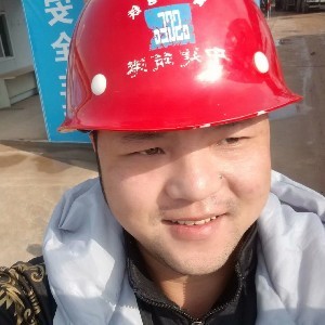 陌离=^v^=不弃