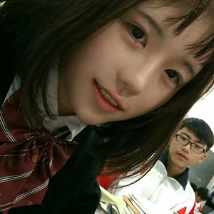咦哟