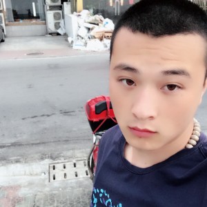 等待中@…