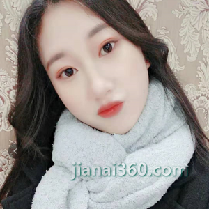    春风忘了矜持