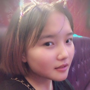 佳佳爱打架