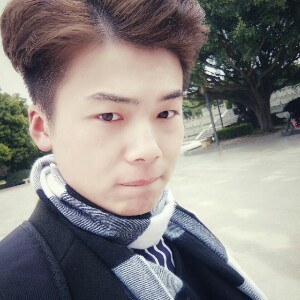镜中的自己