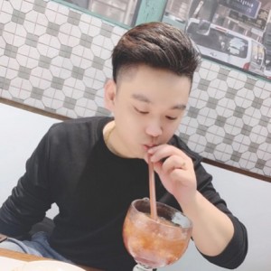 骑着蚂蚁看海丶