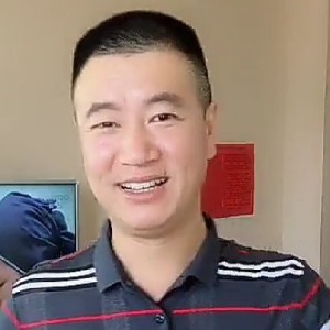 2048933