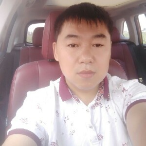 自信的热狗