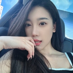 迷糊小可爱呀