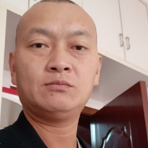 杨琼