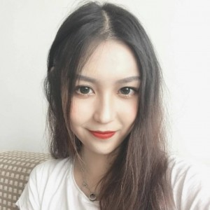 采蘑菇的小红帽