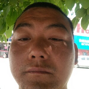 温婉的睫毛膏