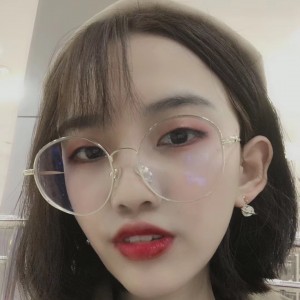 热心市民陈女士