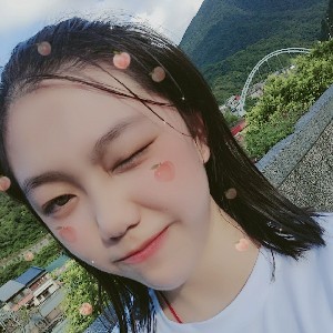 傅璎