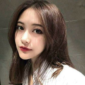 寂寞成了夜的主