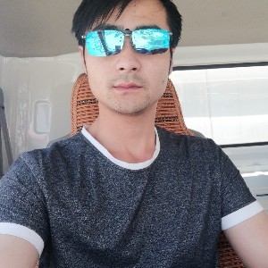 共享公司    金龙鱼     周发军