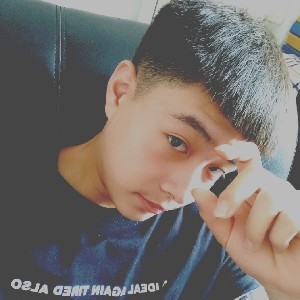 嘿明