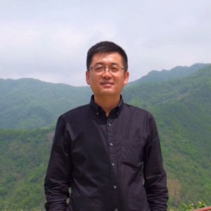 敞开胸怀