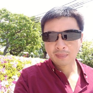 明亮的蜡烛