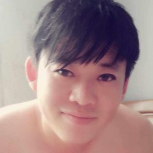 w陪你一起看